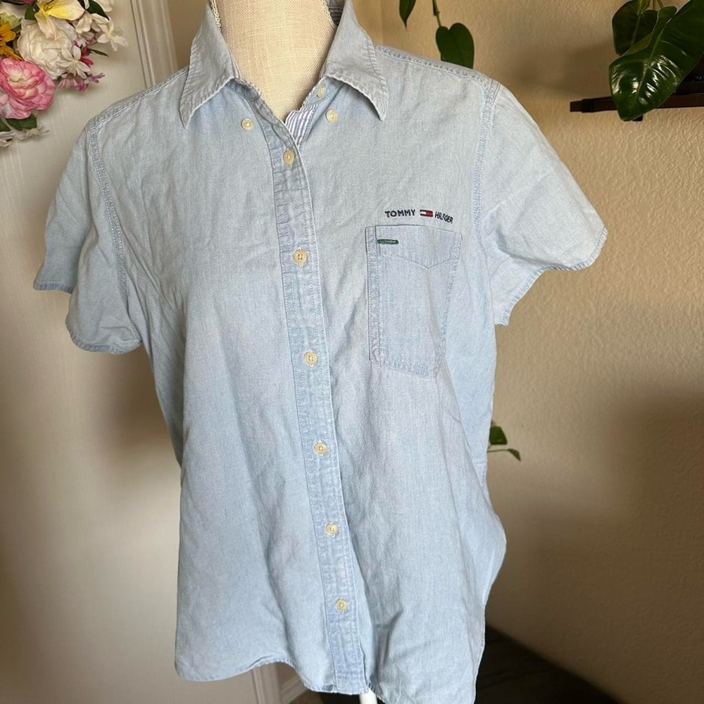 Vintage Tommy Hilfiger Light Blue Casual Shirt